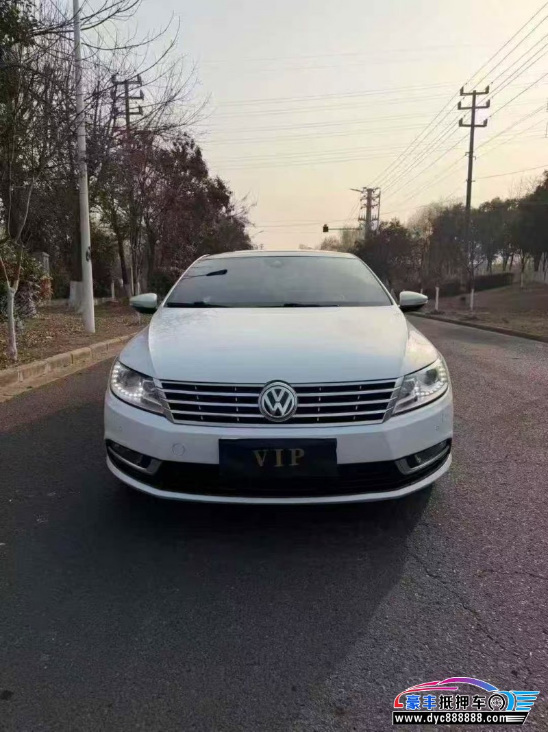 13年大众CC轿车抵押车出售