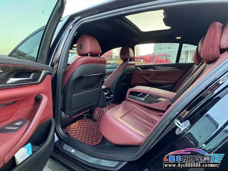 19年宝马5系轿车抵押车出售