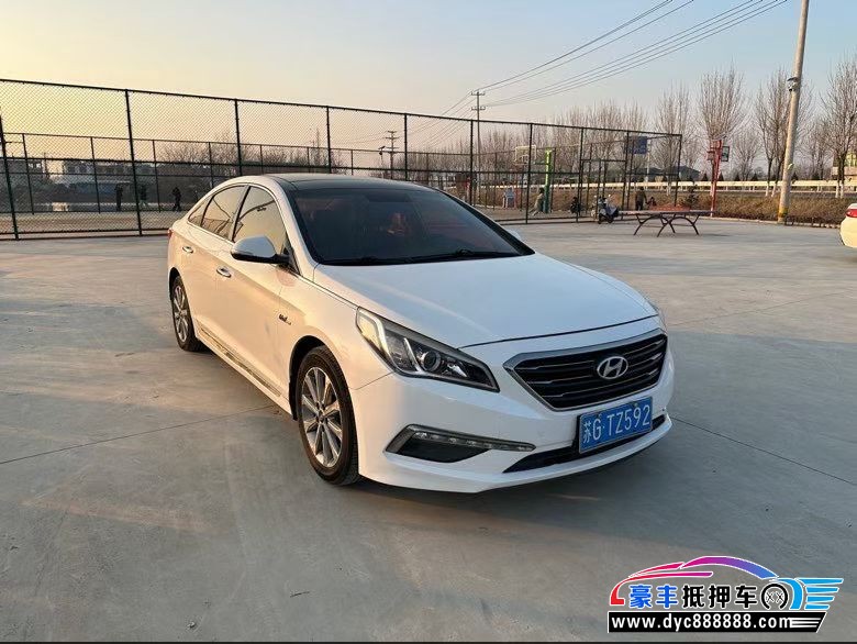 15年现代索纳塔轿车抵押车出售