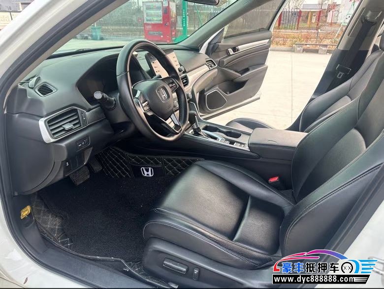 19年本田雅阁轿车抵押车出售