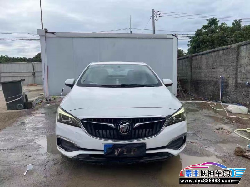 19年别克威朗轿车抵押车出售