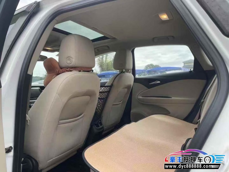 19年别克威朗轿车抵押车出售