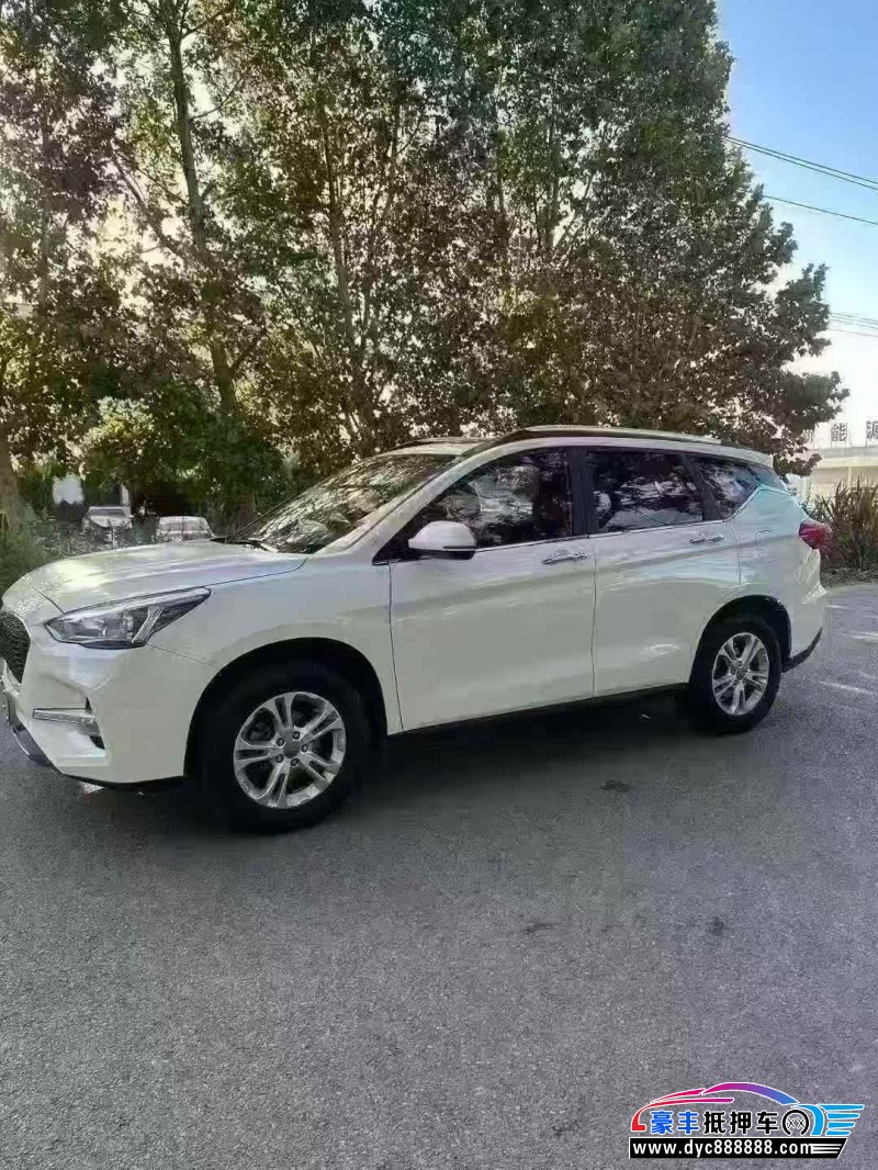 18年长城M6轿车抵押车出售