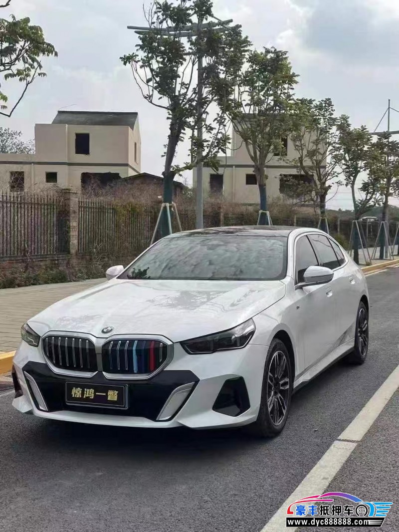 24年宝马5系轿车抵押车出售