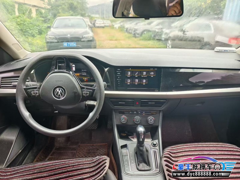 22年大众朗逸轿车抵押车出售