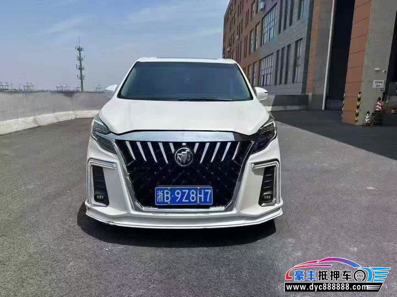 22年别克GL8轿车抵押车出售