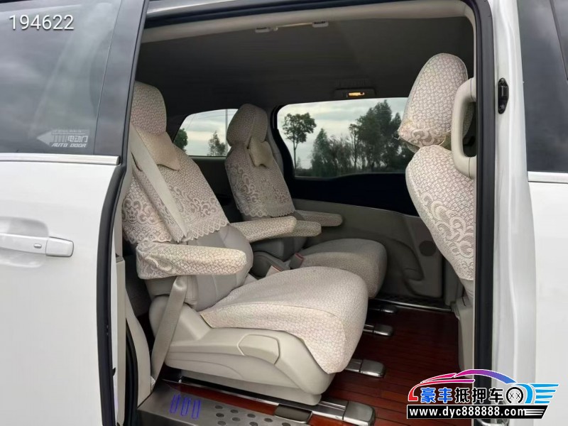 23年别克GL8轿车抵押车出售