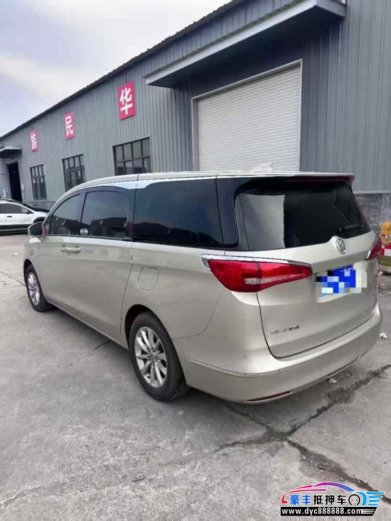 18年别克GL8轿车抵押车出售