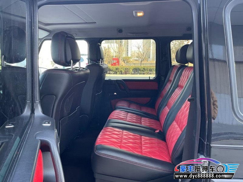 14年奔驰G轿车抵押车出售