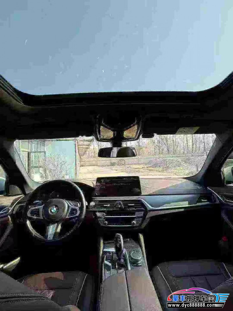 22年宝马5系轿车抵押车出售