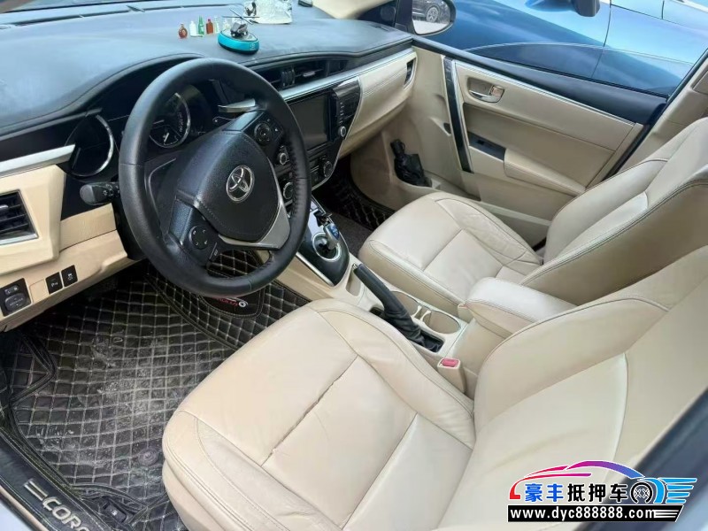 16年丰田雷凌轿车抵押车出售