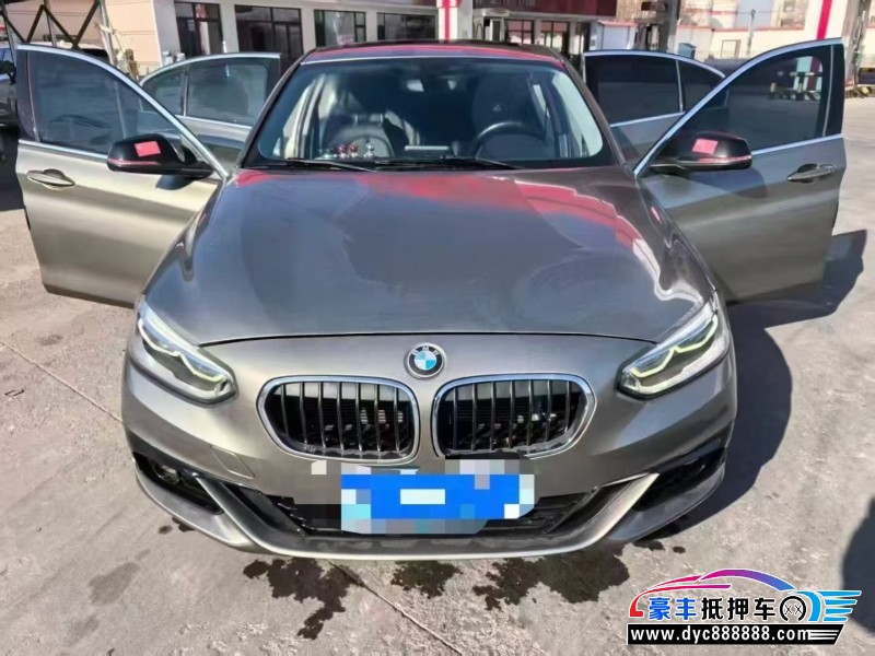 抵押车出售18年宝马2系轿车