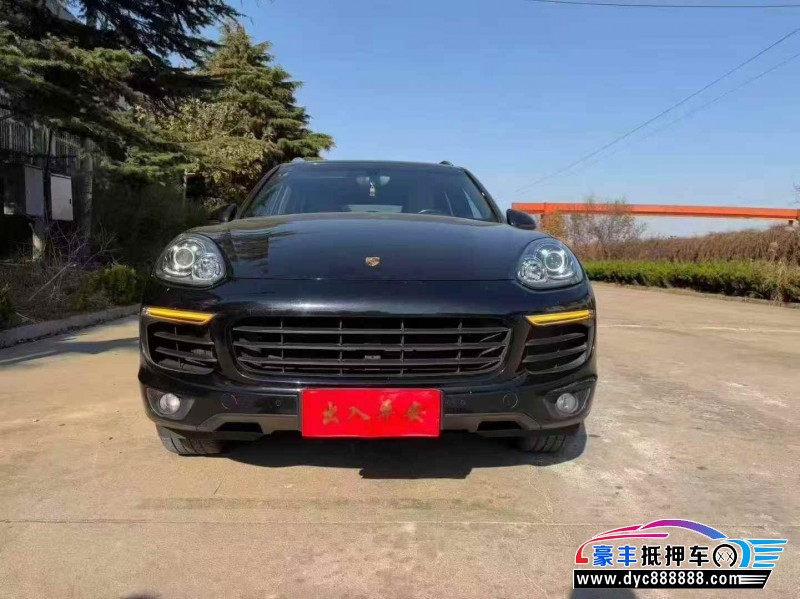 抵押车出售16年保时捷卡宴轿车