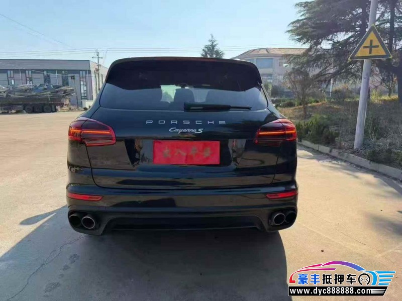 16年保时捷卡宴轿车抵押车出售