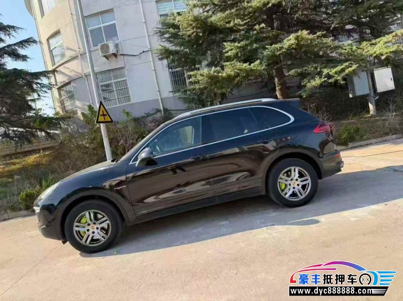 16年保时捷卡宴轿车抵押车出售
