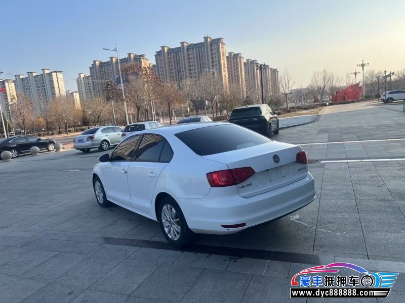 19年大众速腾轿车抵押车出售