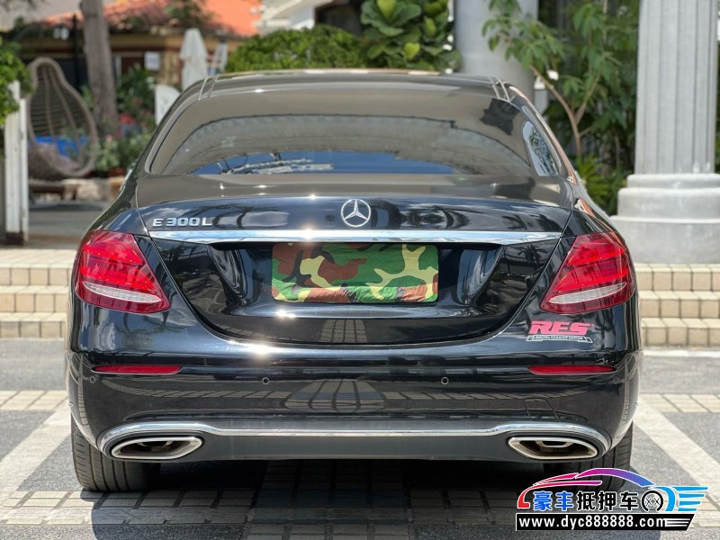 20年奔驰E轿车抵押车出售