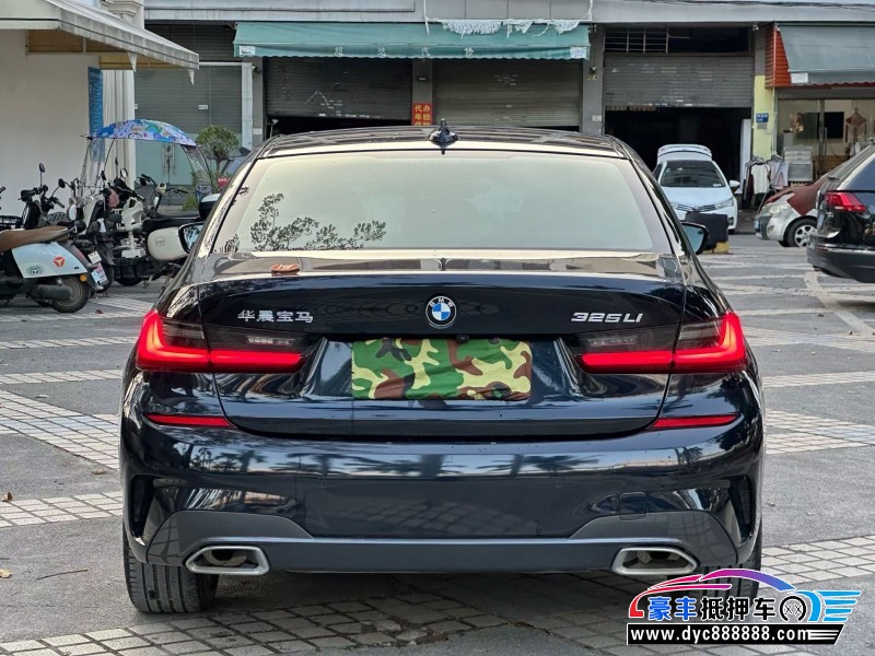 21年宝马3系轿车抵押车出售