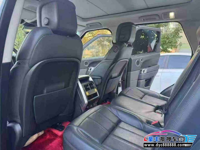 22年路虎揽胜运动轿车抵押车出售