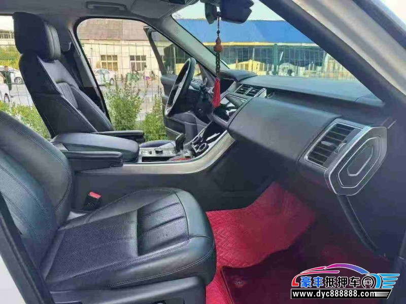 22年路虎揽胜运动轿车抵押车出售