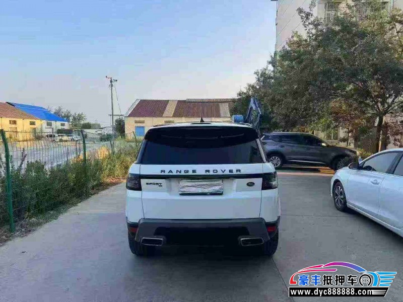 22年路虎揽胜运动轿车抵押车出售