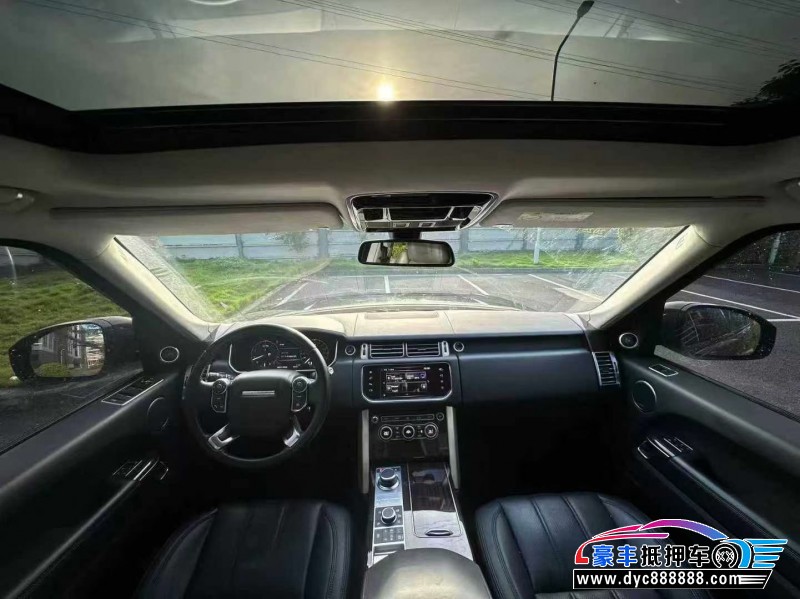 16年路虎揽胜行政轿车抵押车出售