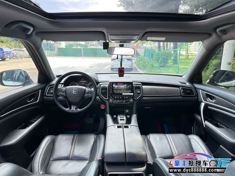 22年本田UR-V轿车抵押车出售