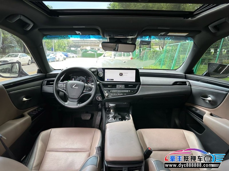 23年雷克萨斯ES轿车抵押车出售