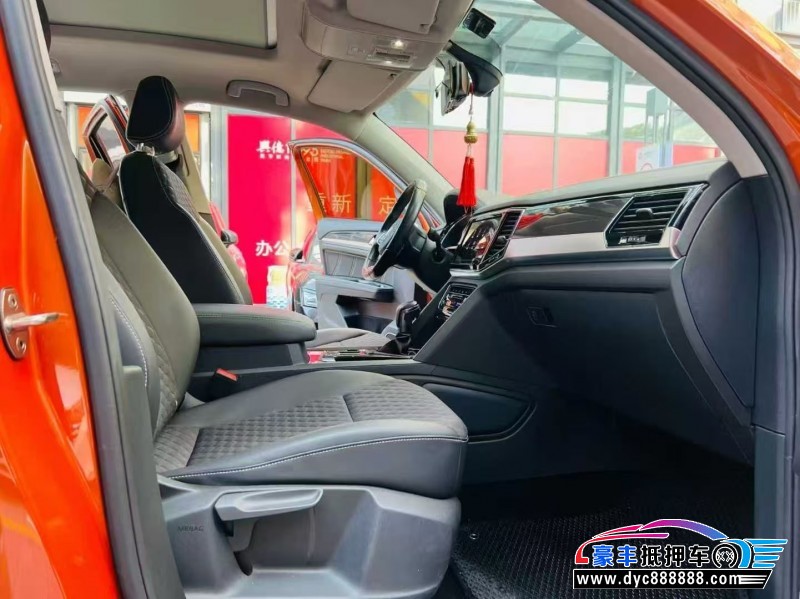 20年大众途昂轿车抵押车出售