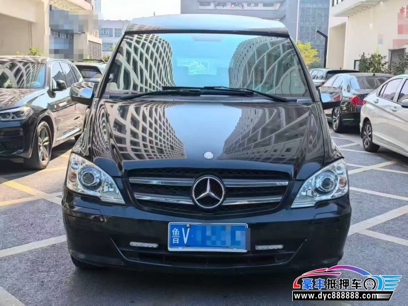 15年奔驰威霆轿车抵押车出售