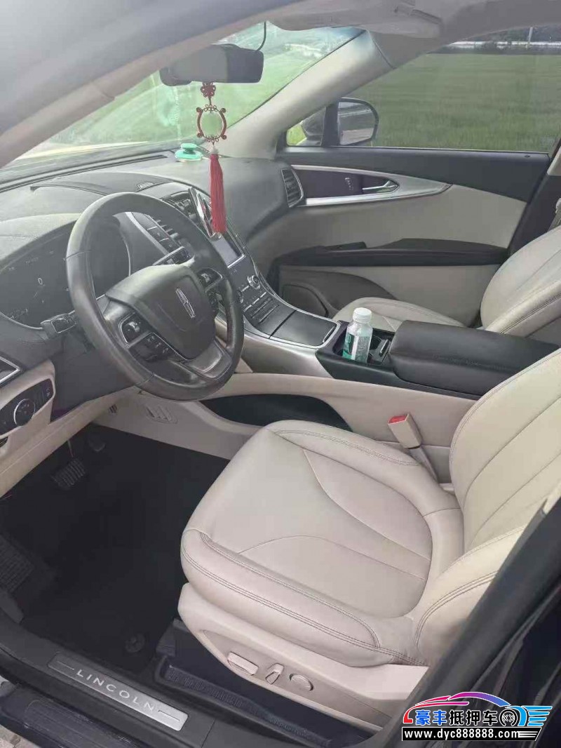 21年林肯航海家轿车抵押车出售