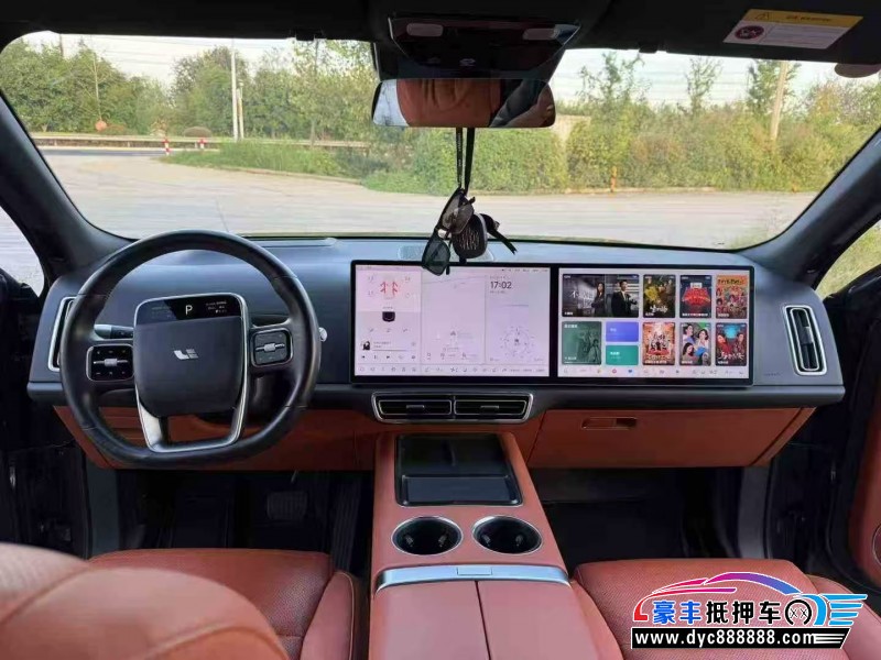 23年理想L8SUV抵押车出售