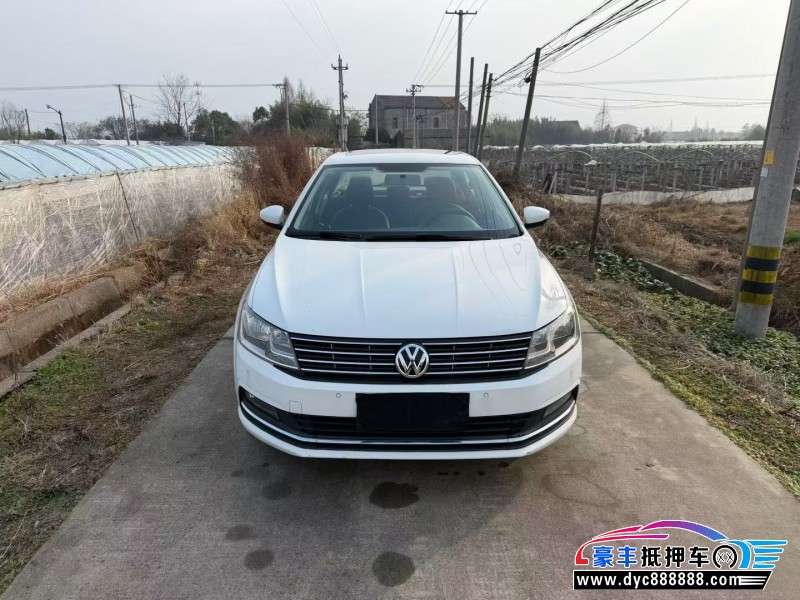 18年大众朗逸轿车抵押车出售