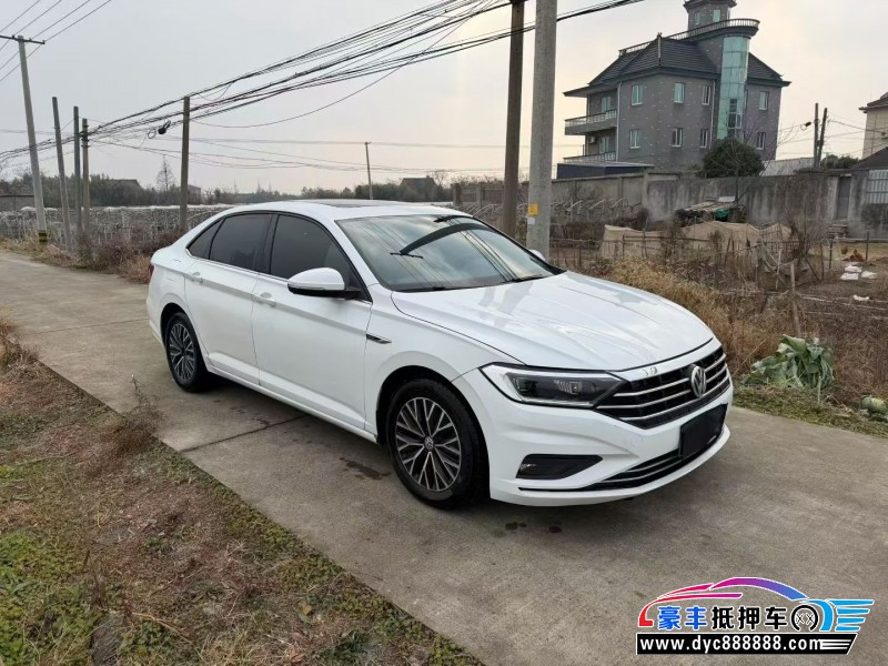 20年大众速腾轿车抵押车出售