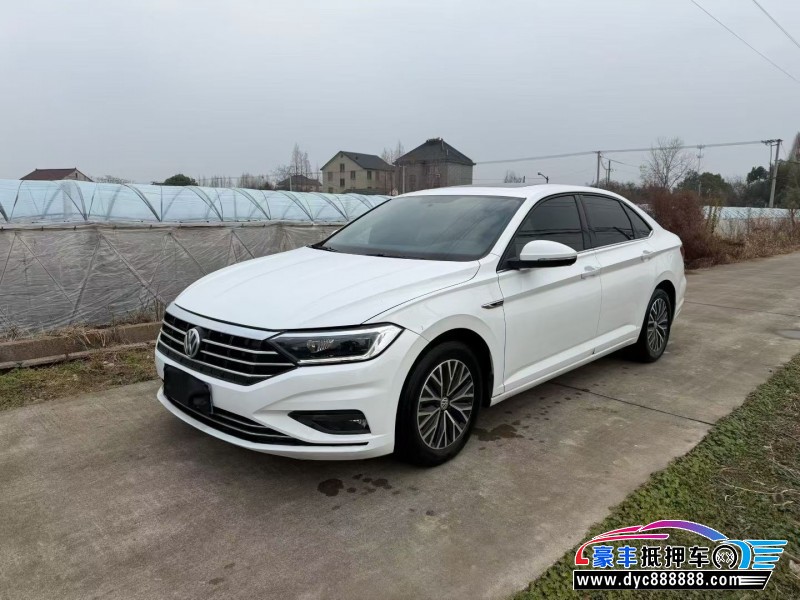 20年大众速腾轿车抵押车出售