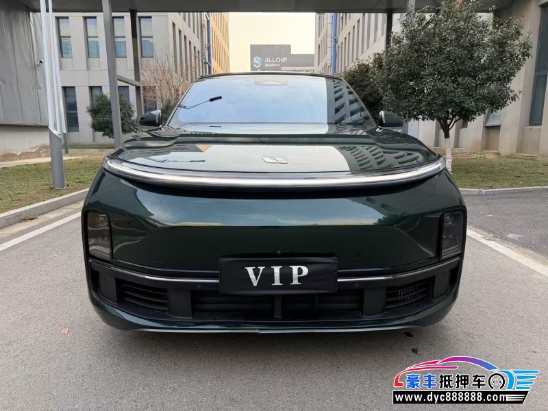 23年理想L8轿车抵押车出售