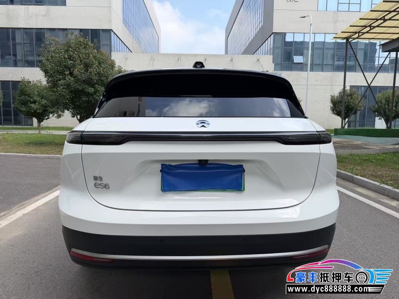 24年蔚来ES6轿车抵押车出售