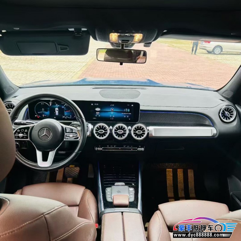 20年奔驰GLB轿车抵押车出售