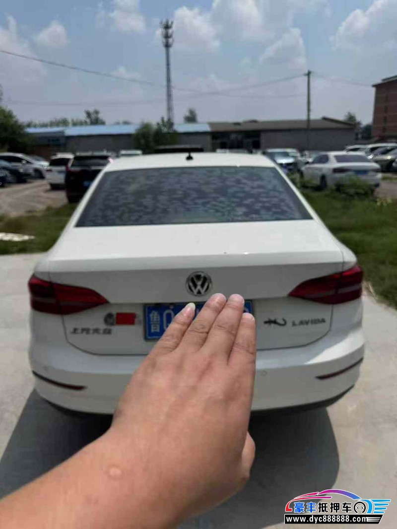 19年大众朗逸轿车抵押车出售