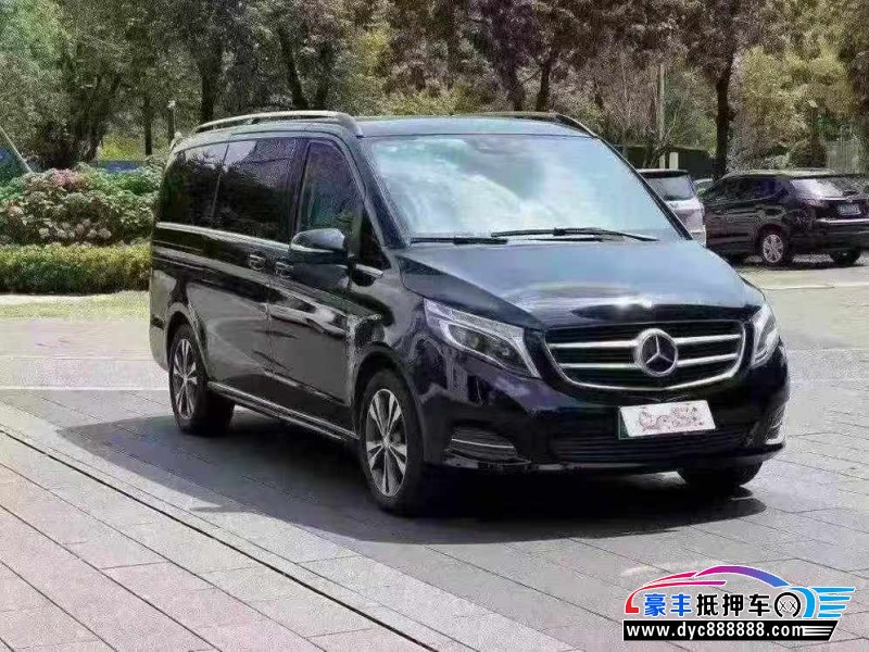 16年奔驰V轿车抵押车出售