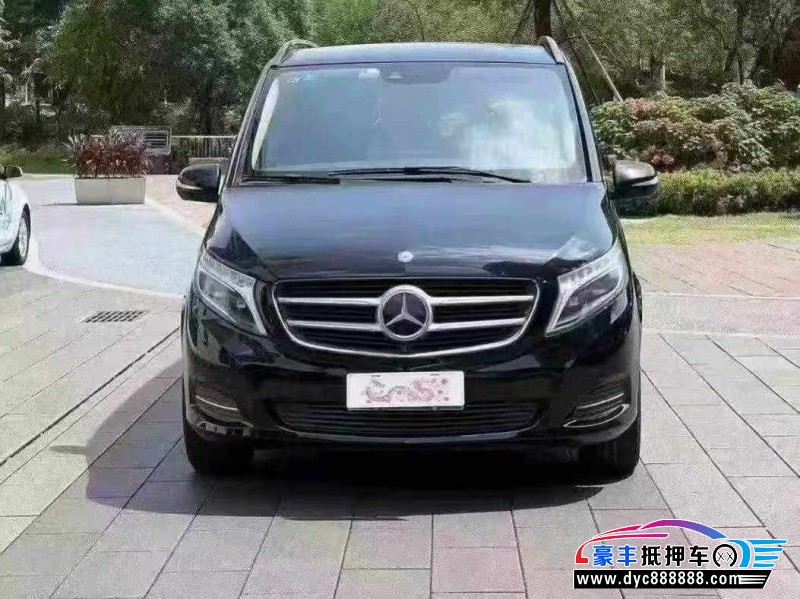 16年奔驰V轿车抵押车出售