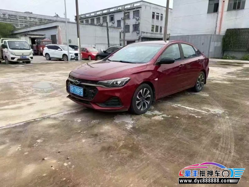 20年雪佛兰科鲁泽轿车抵押车出售
