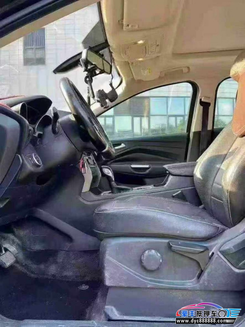 18年福特翼虎轿车抵押车出售