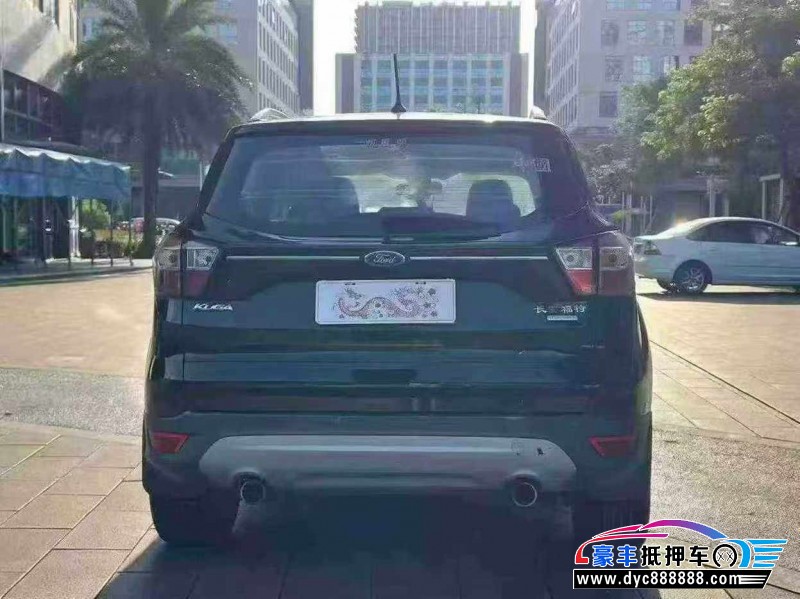 18年福特翼虎轿车抵押车出售