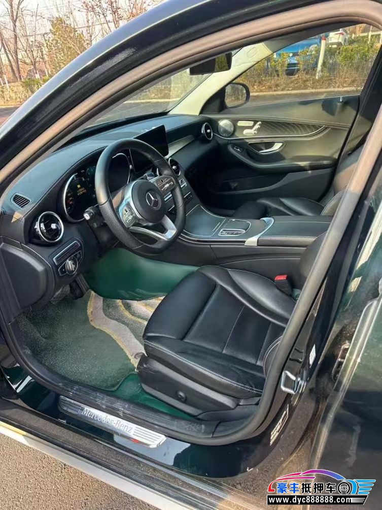 20年奔驰C轿车抵押车出售