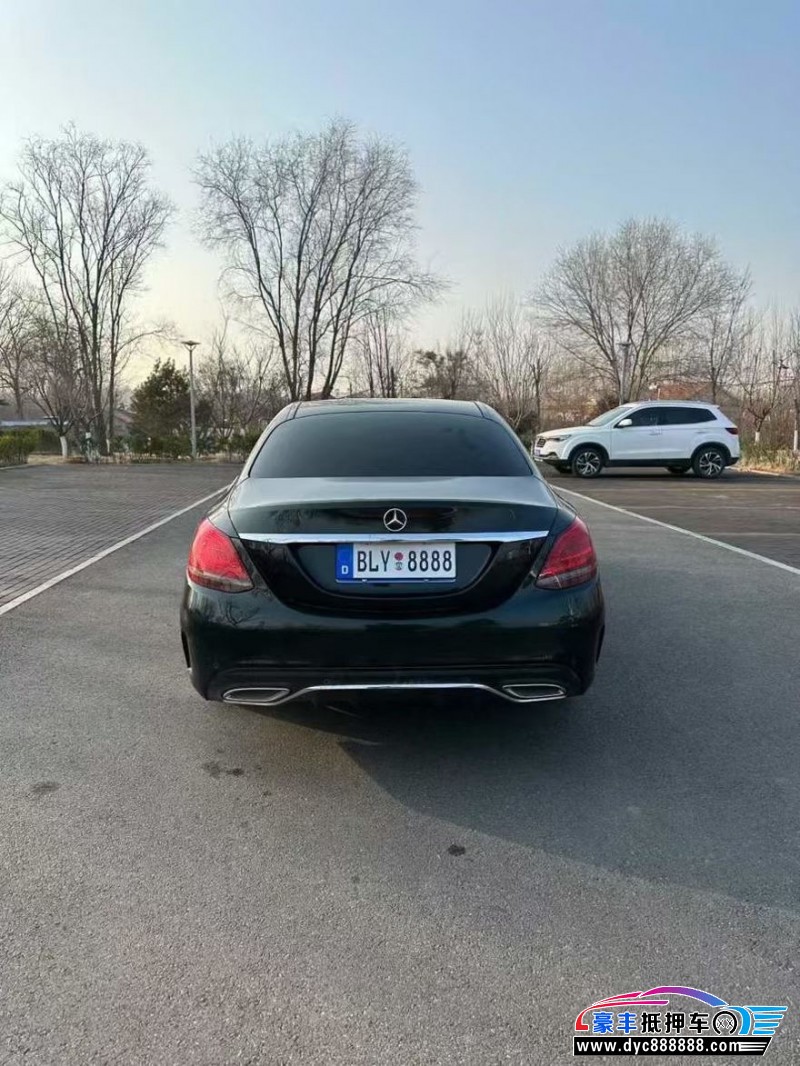 20年奔驰C轿车抵押车出售