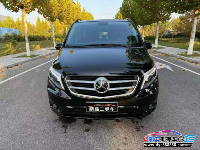 20年奔驰威霆轿车