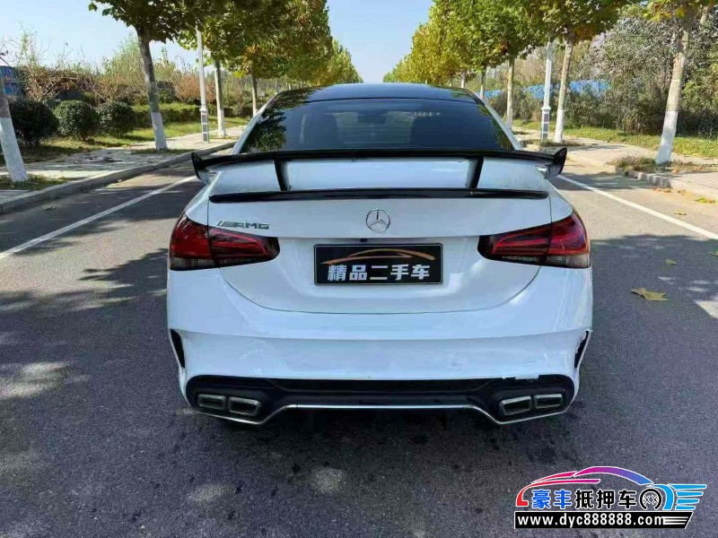 20年奔驰A轿车抵押车出售