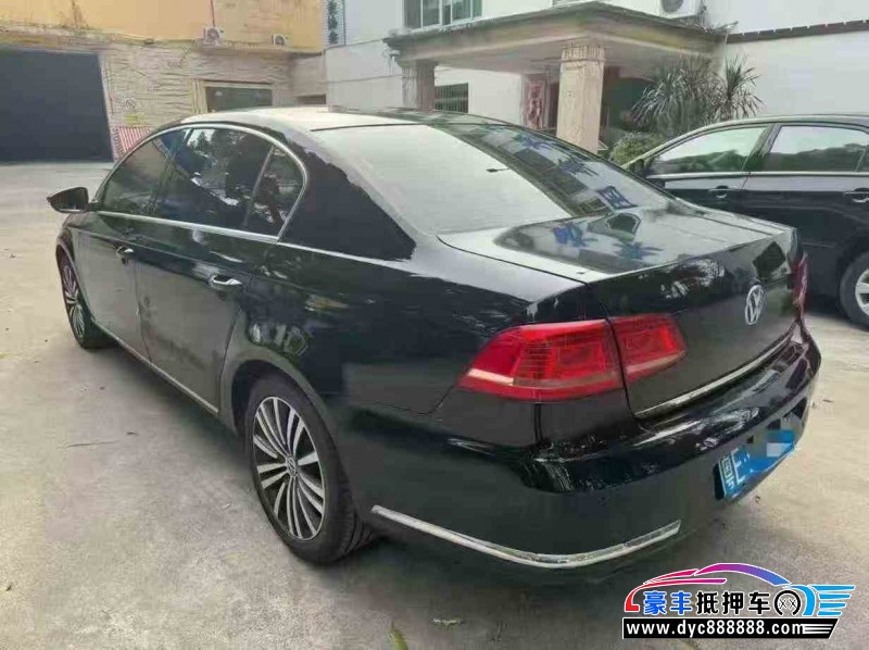 15年大众迈腾轿车抵押车出售