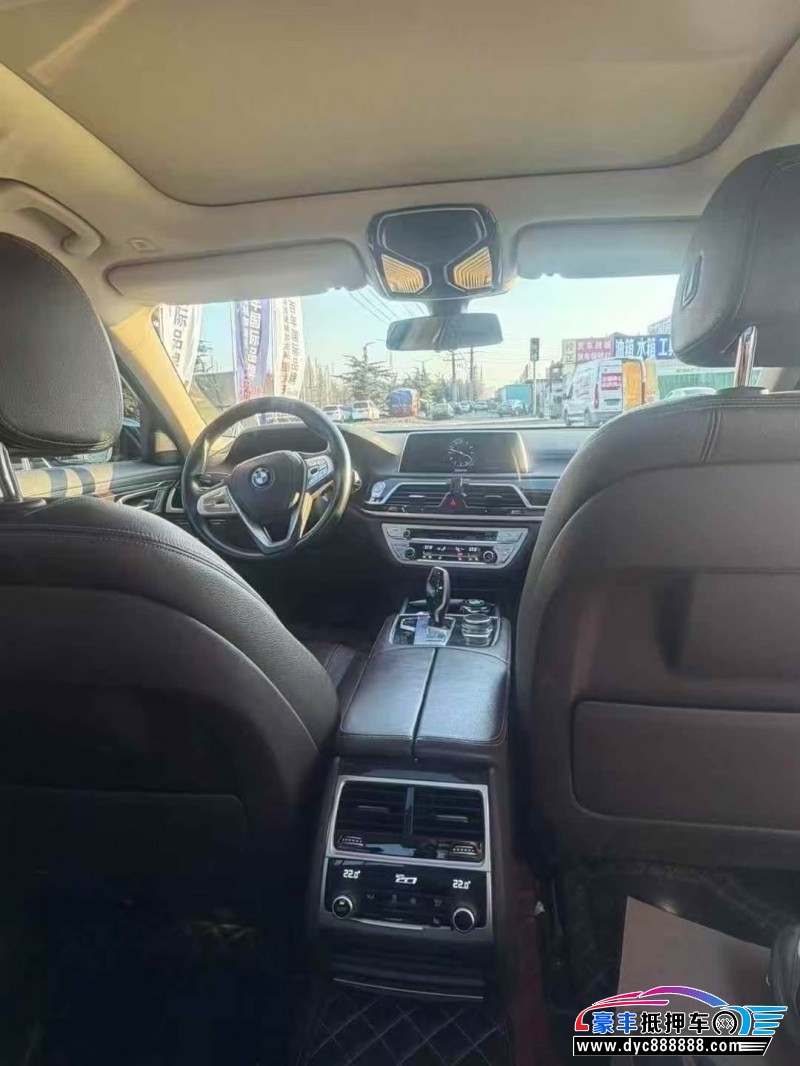 16年宝马7系轿车抵押车出售